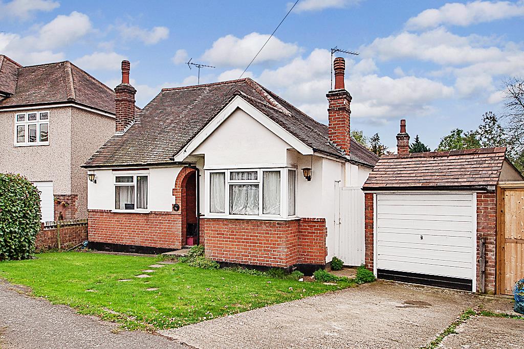 Westwood Avenue, Brentwood Keith Ashton